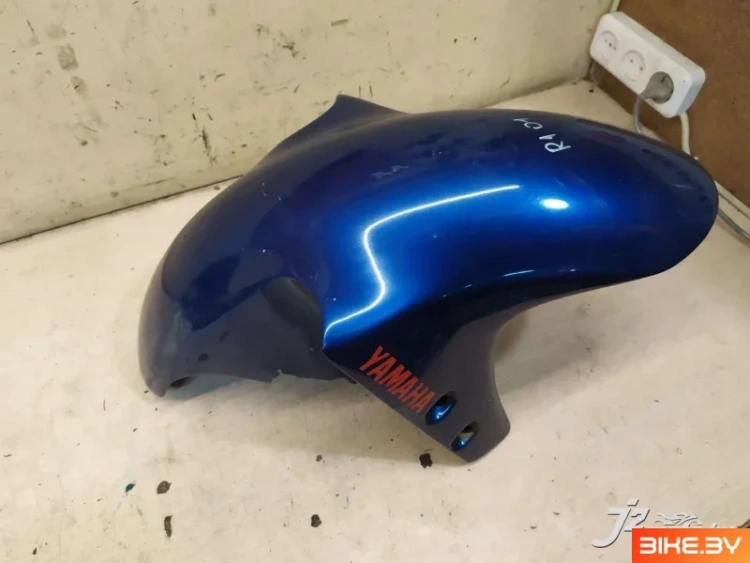 Крыло переднее Yamaha R1 (2000-2001)