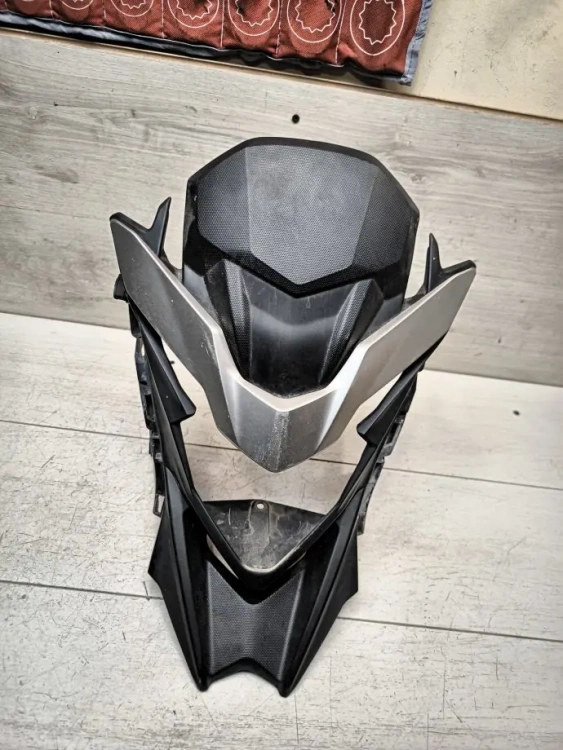 Элемент пластика передний (морда) Honda CB500X (2017-2018)