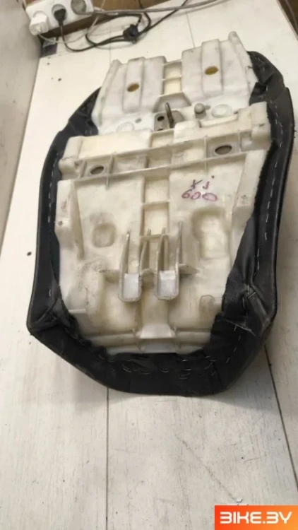 Сидение Yamaha XJ600S Diversion (1992-1997)