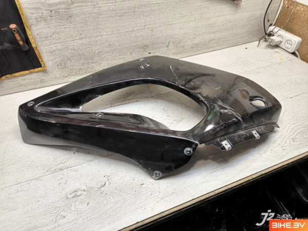 Элемент пластика боковой Yamaha YZF1000R Thunderace (1996-2001)