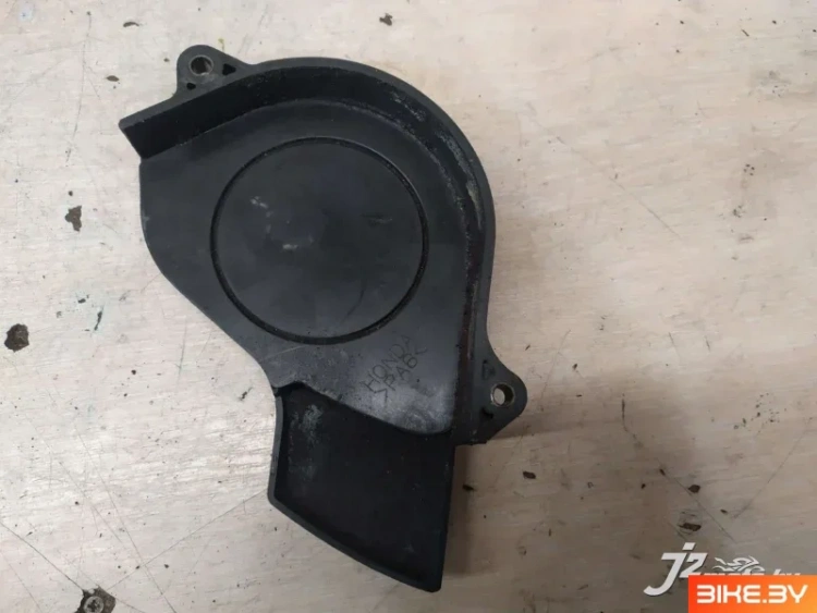 Крышка ведущей звезды Honda CBR600F4