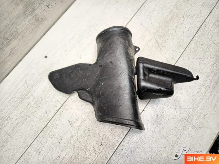 Воздуховод Honda CBR600F4i (2001-2006)