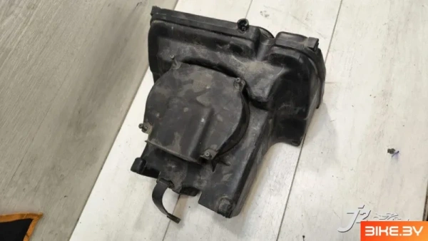 Корпус воздушного фильтра (AIRBOX) Yamaha FZS600 Fazer (1998-2001)
