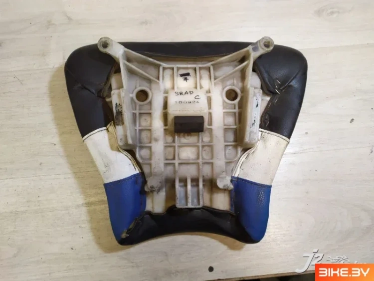 Сидение водительское Suzuki GSX600R (1997-2000)