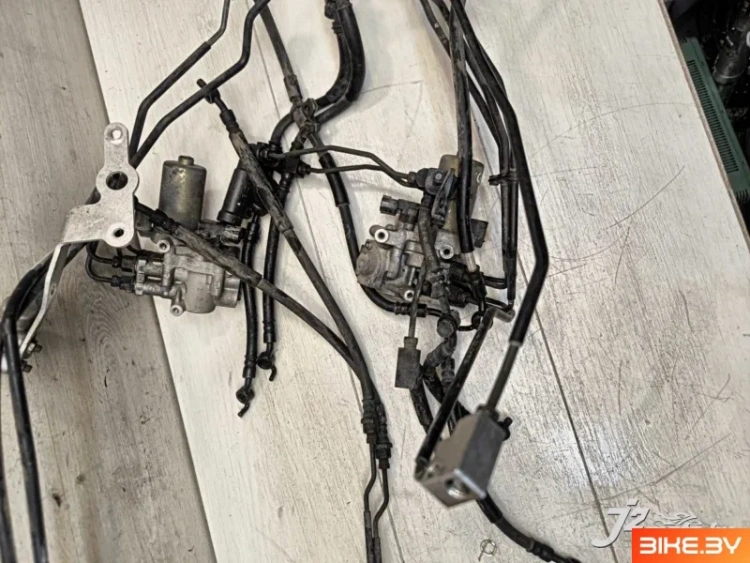 Блоки ABS с тормозной системой Honda GL1800 (2001-2005)