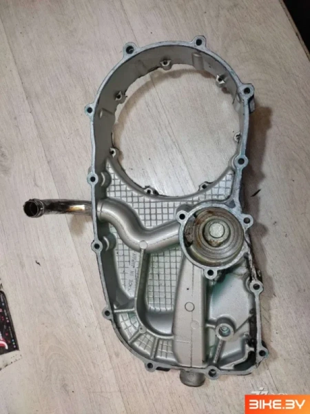 Крышка двигателя Kawasaki VN750 (1986-2006)