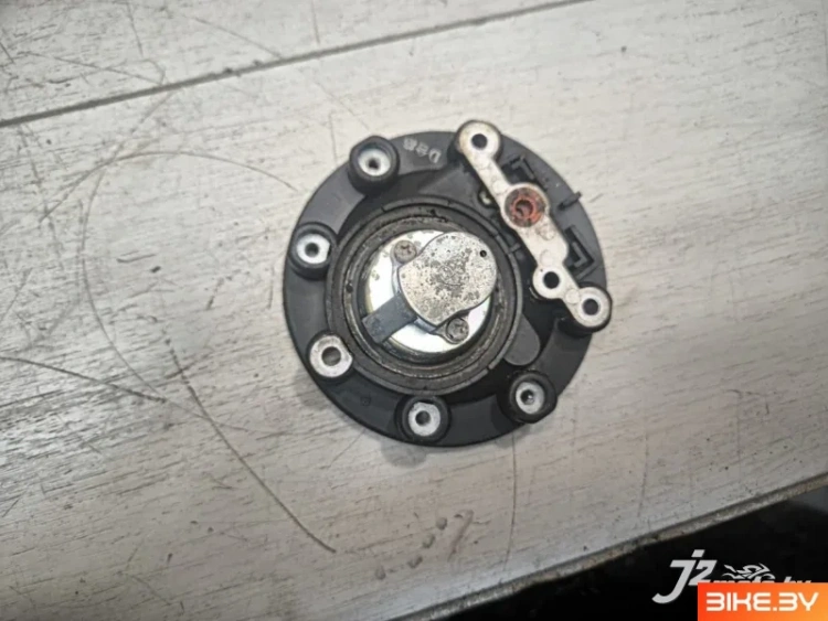 Крышка бака Yamaha XJ900S Diversion (1995-2002)