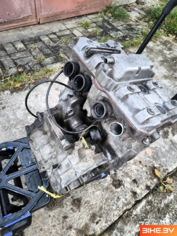 Двигатель Honda CBR1000F (1993-1999)