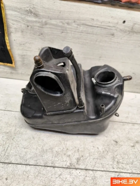 Корпус воздушного фильтра (AIRBOX) Suzuki TL1000S (1997-2001)