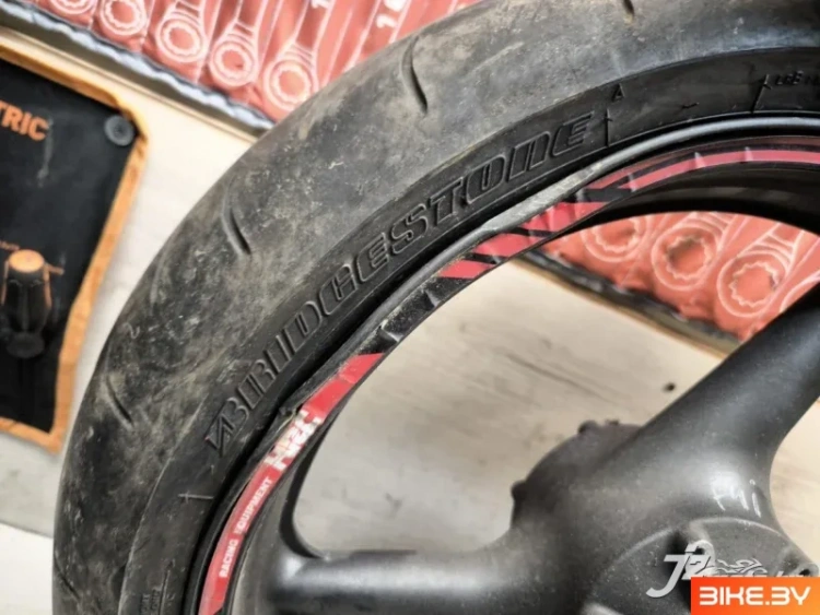 Диск колесный передний Honda CBR600F4i