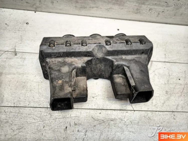 Корпус воздушного фильтра (airbox) Triumph Sprint 900 (1990-1998)