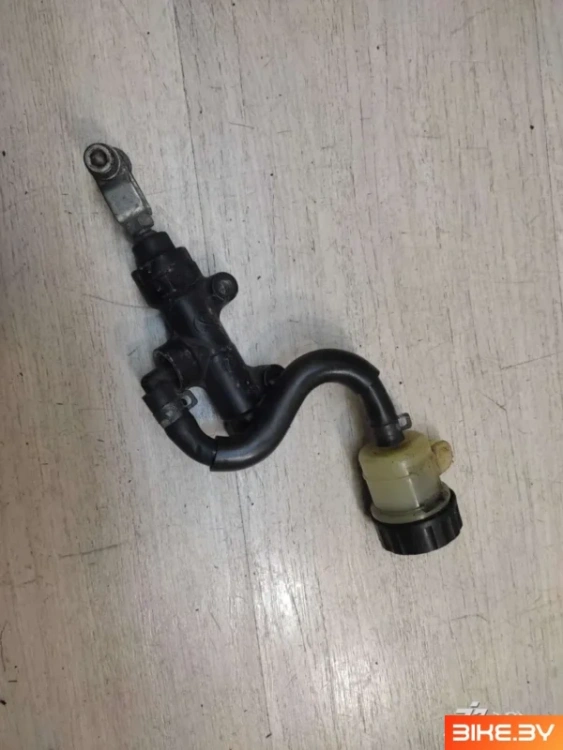 Главный тормозной цилиндр заднего тормоза (машинка) Kawasaki ZX-10R (2008-2009)
