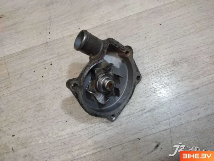 Помпа Yamaha R6 (1999-2002)