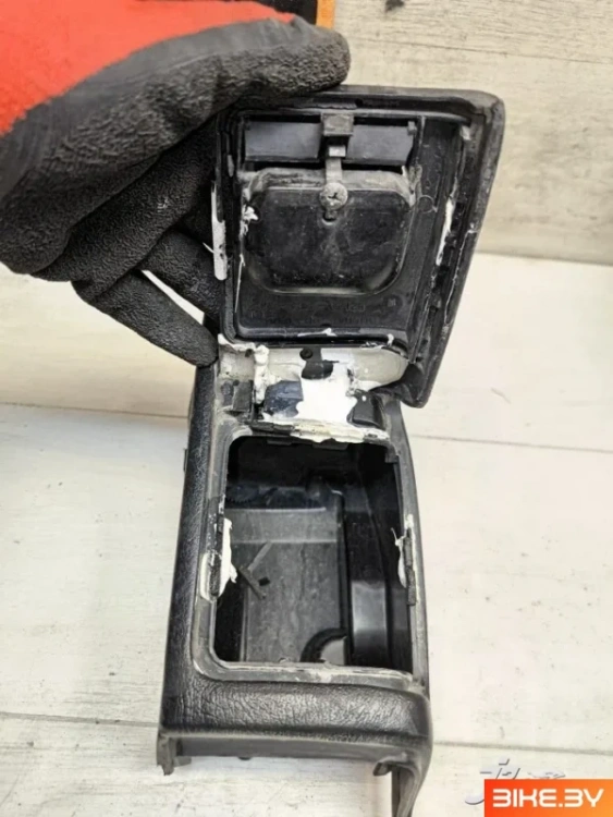 Короб боковой с крышкой Honda GL1800 (2001-2005)