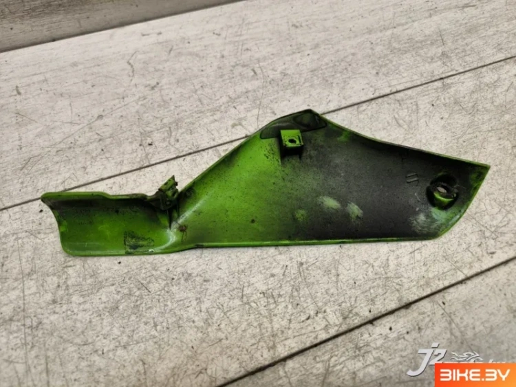 Элемент пластика Kawasaki ZX-6R (2000-2002)