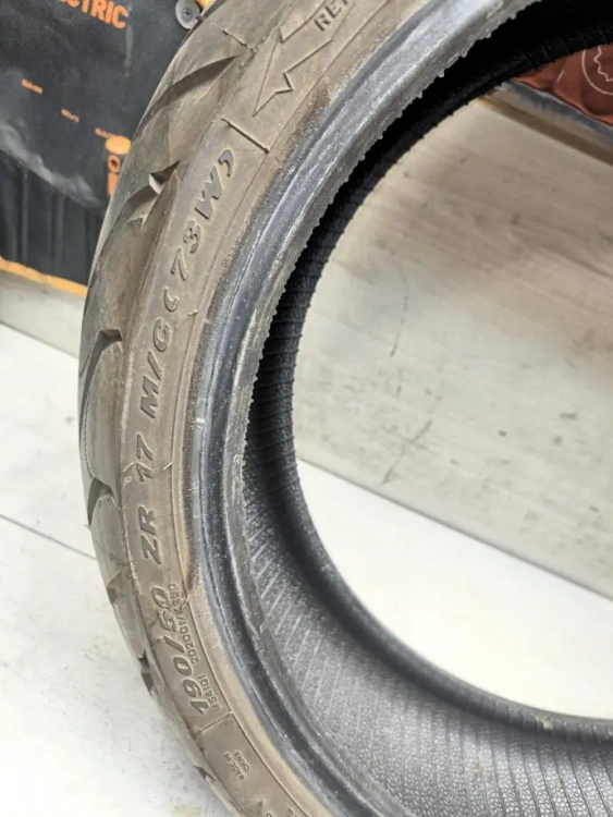 Мотошина Pirelli Angel 190/50-17 (дата выпуска 08/20) BMW K1200S (2004-2008)