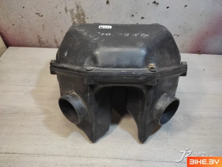 Корпус воздушного фильтра Kawasaki ZX-6R (2000-2002)