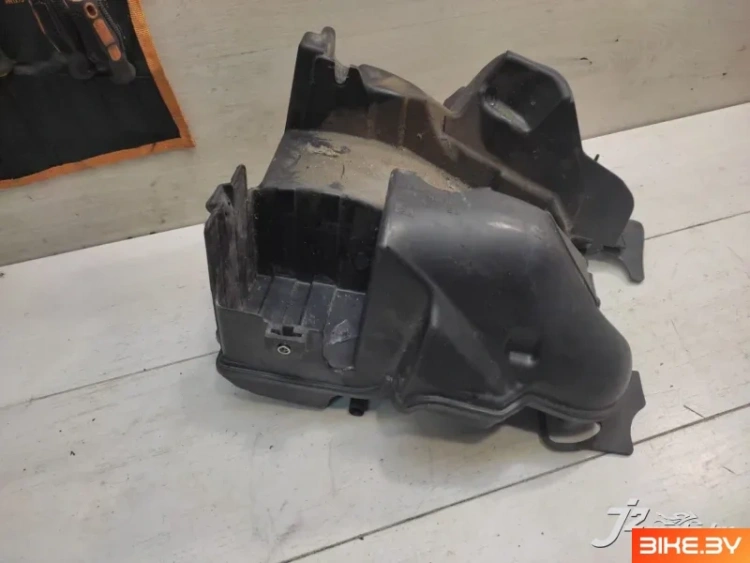 Корпус воздушного фильтра (AIRBOX) Honda CBF500 (2004-2007)
