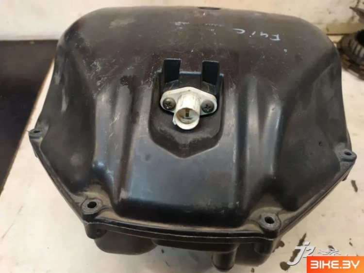 Корпус воздушного фильтра (AIRBOX) Honda CBR600F4i (2001-2006)