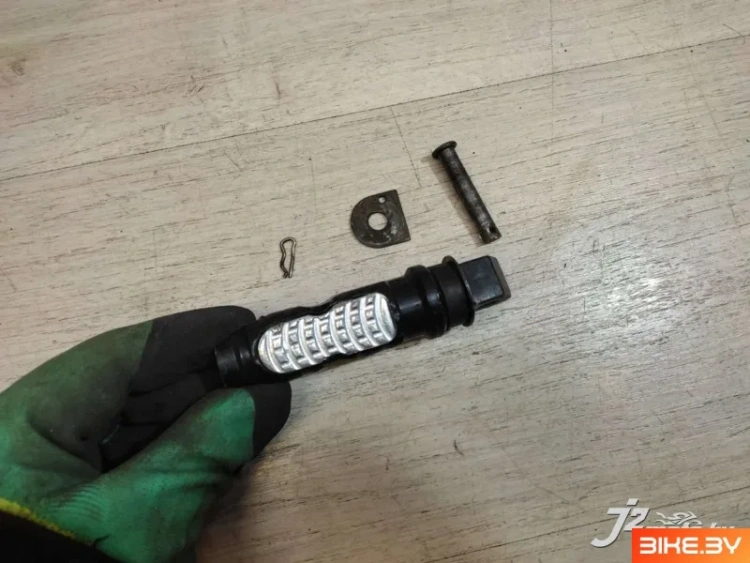 Подножка боковая Yamaha XJ600S Diversion (1992-1997)