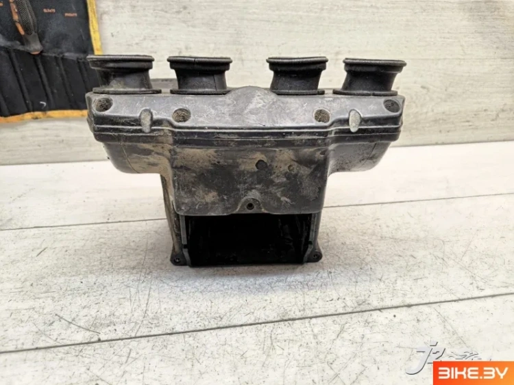 Корпус воздушного фильтра (AIRBOX) Kawasaki GPX600R (1988-1997)