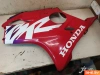Элемент пластика боковой Honda CBR600F4