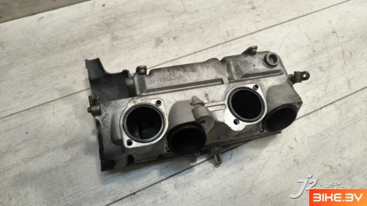 Кронштейн воздушного фильтра (AIRBOX) Honda VF750 Magna (1982-1986)