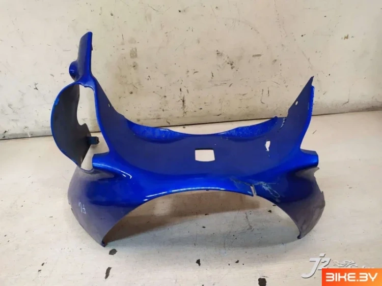 Элемент переднего пластика (поврежденный) Honda CBR600F4