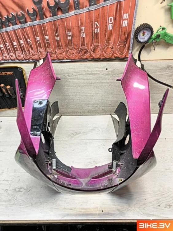 Элемент пластика передний (морда) Honda CBR600F3 (1995-1998)
