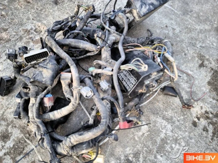 Проводка Honda GL1800 (2001-2005)