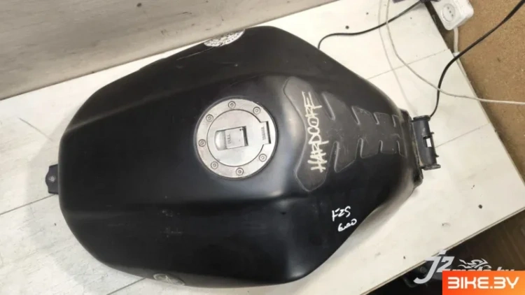 Бак топливный Yamaha FZS600 Fazer (1998-2001)