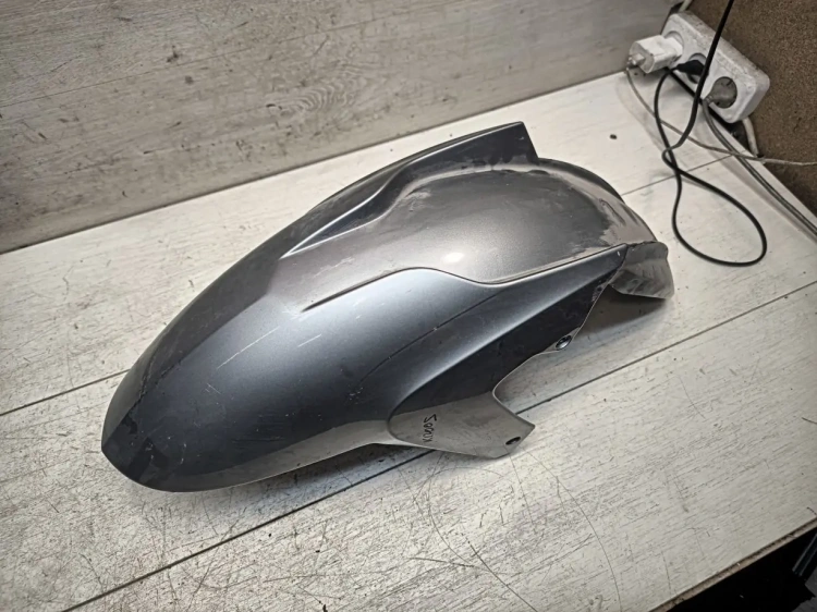 Крыло BMW K1200S (2004-2008)