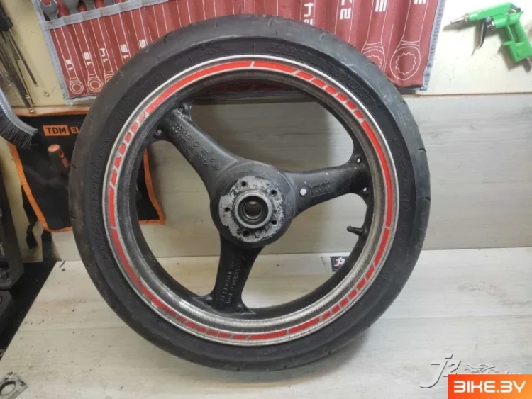 Диск колесный передний Kawasaki ZX-6R (2000-2002) Kawasaki ZX-6R (2000-2002)