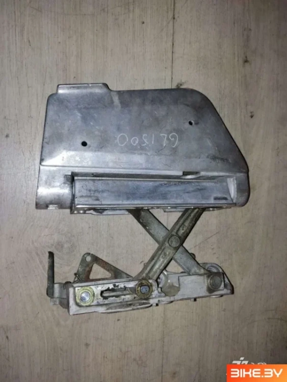 Боковая подножка Honda GL1500 (1988-2000)