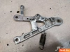 Кронштейн боковой подножки Yamaha R1 (2000-2001)