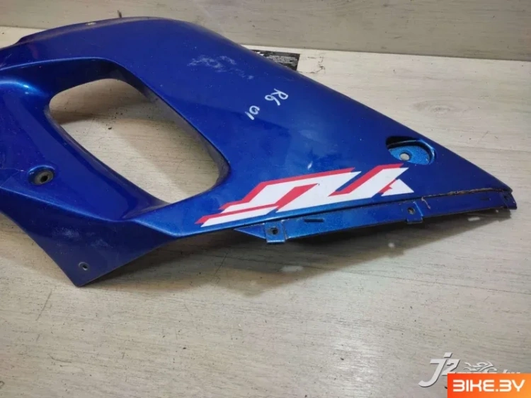 Элемент пластика боковой Yamaha R6 (1999-2002)