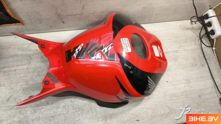 Накладка на бак Honda CBR1000RR (2006-2007)