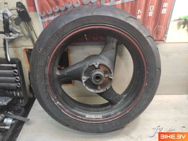 Диск колесный задний Honda VTR1000 (1997-2000)