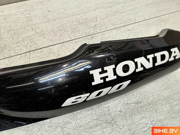 Элемент пластика боковой Honda CBR600F3 (1995-1998)