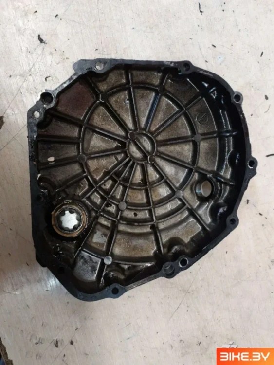 Крышка двигателя Suzuki GSX600R К5