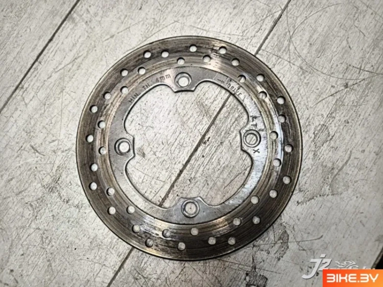 Диск тормозной задний (остаток 4,5 мм) Honda CBR600F4i Honda CBR600F4i (2001-2006)