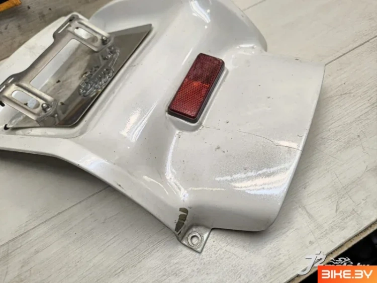 Крыло заднее Honda GL1800 (2001-2005)