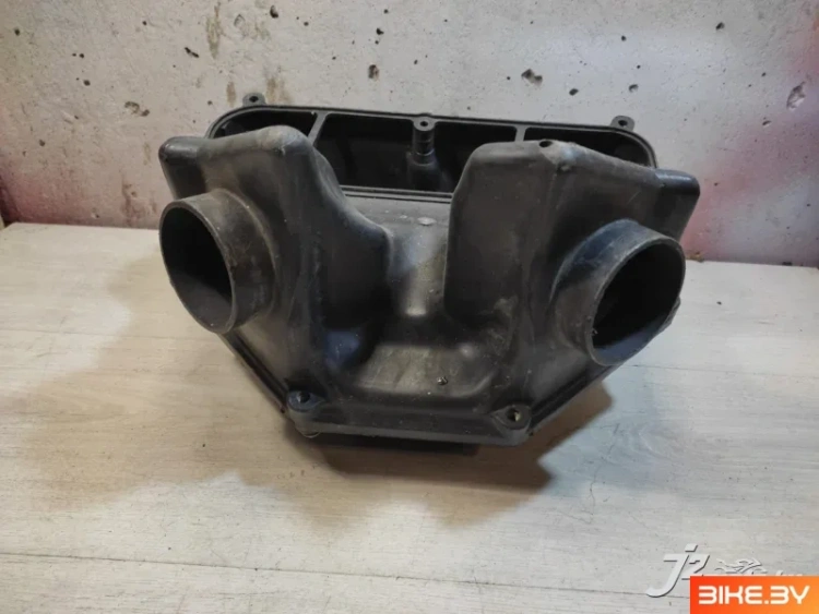 Корпус воздушного фильтра Kawasaki ZX-6R (2000-2002)