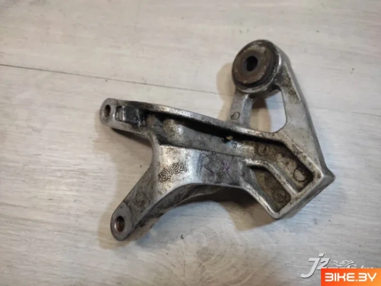 Кронштейн боковой подножки Yamaha YZF1000R Thunderace (1996-2001)