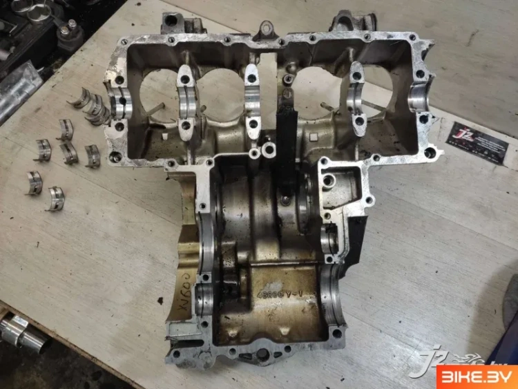 Картер двигателя Yamaha XJ600S Diversion (1992-1997)