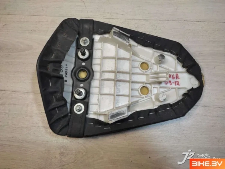 Сидение пассажирское Kawasaki ZX-6R (2009-2012)