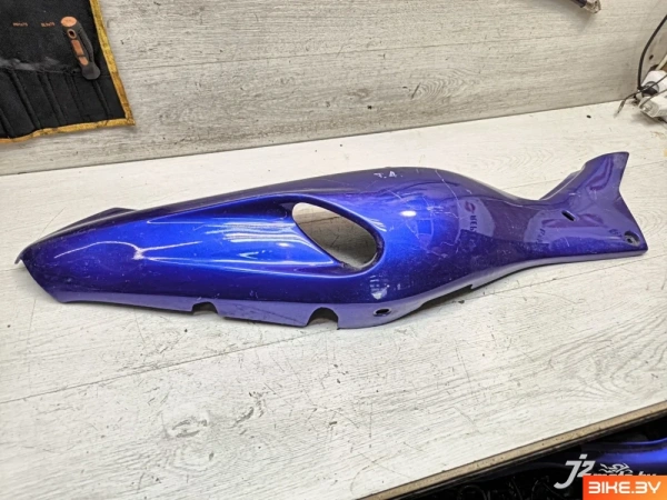 Элемент пластика боковой задний Yamaha YZF1000R Thunderace (1996-2001)
