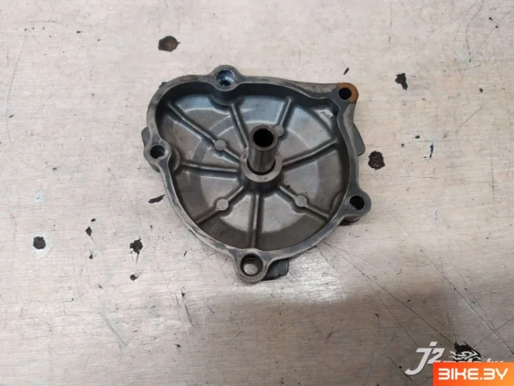 Крышка двигателя Suzuki GSX600R К5