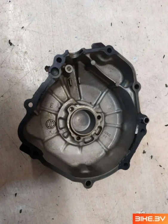 Крышка двигателя Suzuki GSX600R К5