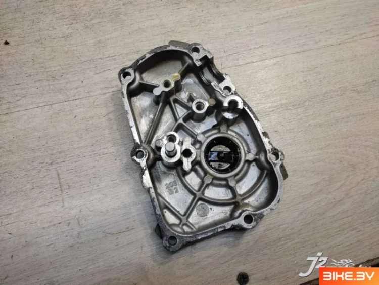 Крышка двигателя Yamaha XJ6 Diversion (2009-2016)